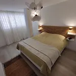 City Center Beach Access Apartment With Style