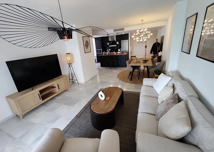 City Center Beach Access Apartment With Style