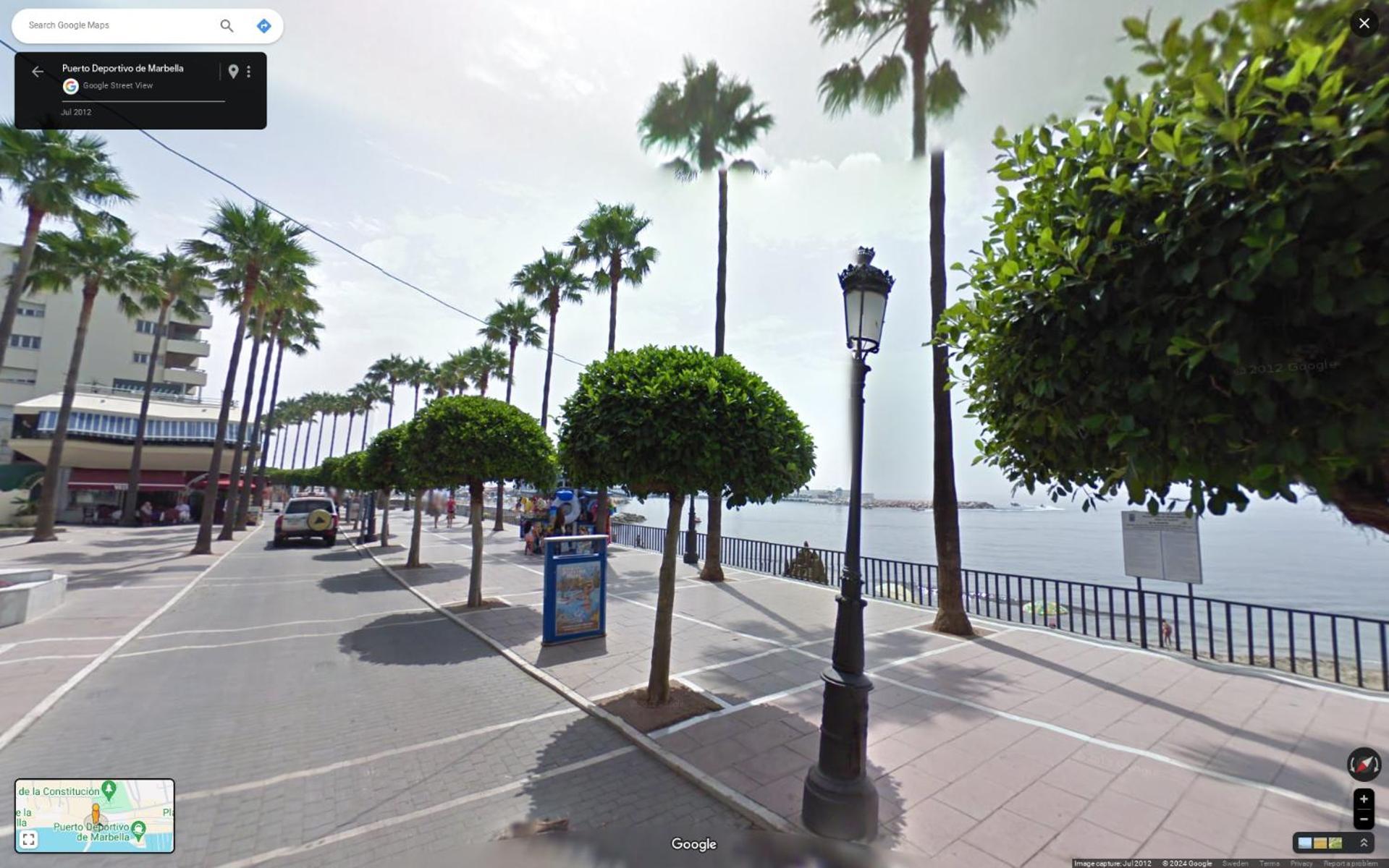 City Center Beach Access With Style *