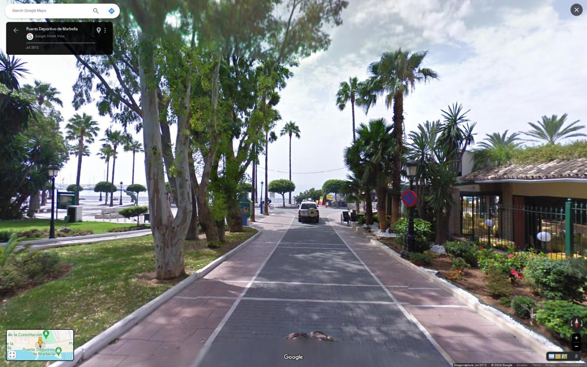 City Center Beach Access With Style *